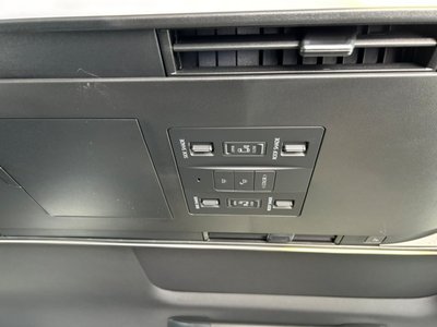 2024 TOYOTA ALPHARD thumbnail 33