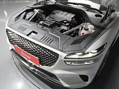 صورة 7 لـ 2022 Genesis GV70