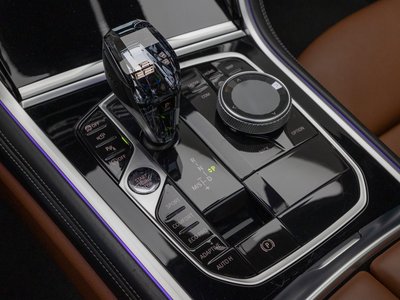 صورة 9 لـ 2023 BMW 8 SERIES