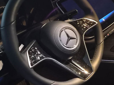 MERCEDES-BENZ E-CLASS - 7