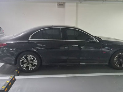 MERCEDES-BENZ E-CLASS - 4