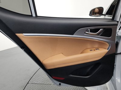 2022 Genesis THE NEW G70 缩略图 15