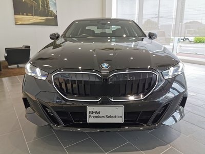 BMW 5 SERIES - 8