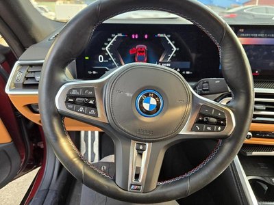 BMW I4 - 8