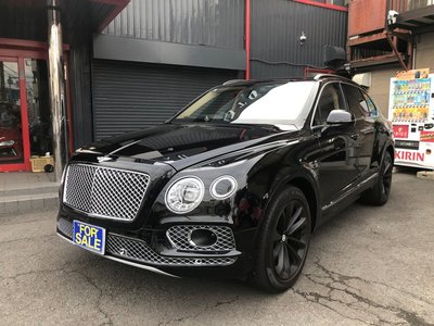 BENTLEY BENTAYGA - 3