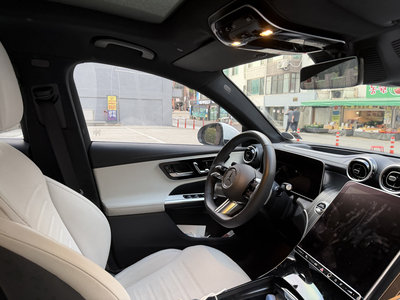 MERCEDES-BENZ GLC - 6