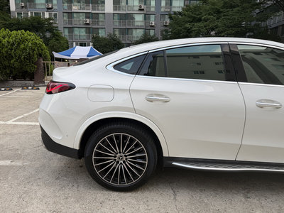 MERCEDES-BENZ GLC - 5