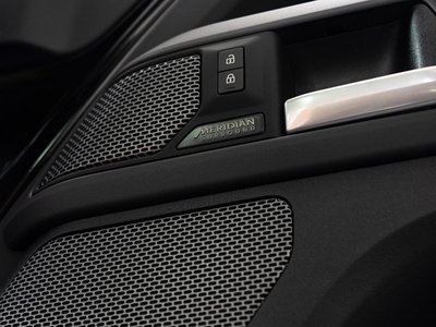 2022 LAND Rover DEFENDER photo 5