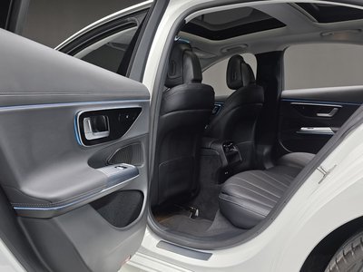 صورة مصغرة 30 لـ 2025 Mercedes-BENZ E-CLASS