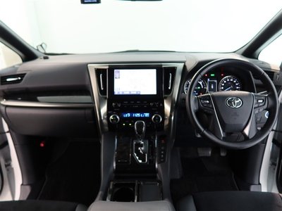 2022 Toyota ALPHARD — фото 8