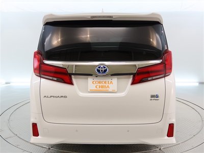 2022 Toyota ALPHARD — фото 4