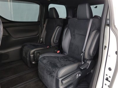 2022 Toyota ALPHARD 缩略图 12