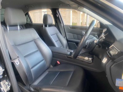 MERCEDES-BENZ E-CLASS - 4
