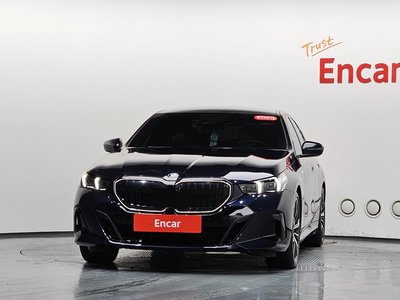 BMW 5 SERIES - 3