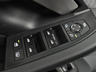 صورة مصغرة 44 لـ 2025 BMW 5 SERIES