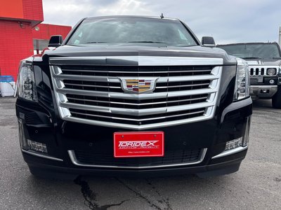 CADILLAC ESCALADE - 3