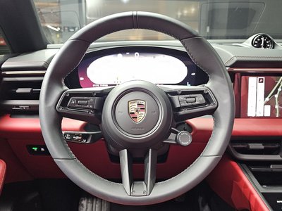 2025 Porsche MACAN 缩略图 13