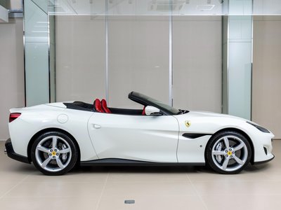 FERRARI PORTOFINO - 8