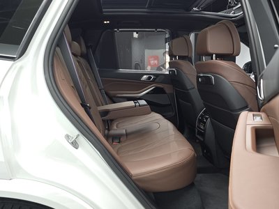 2025 BMW X5 — миниатюра 18