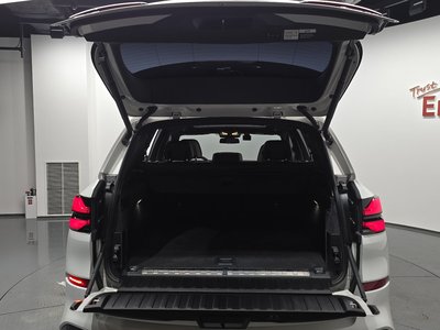 2025 BMW X5 — миниатюра 34