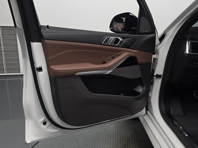 2025 BMW X5 — миниатюра 14