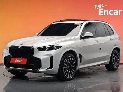 2025 BMW X5 — фото 1
