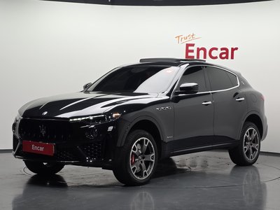 MASERATI LEVANTE - 1