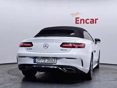 MERCEDES-BENZ E-CLASS - 3