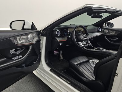 MERCEDES-BENZ E-CLASS - 10