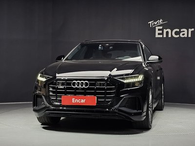 صورة 2 لـ 2021 AUDI Q8
