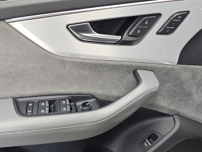 صورة مصغرة 36 لـ 2021 AUDI Q8