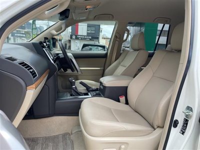 2023 Toyota LAND CRUISER PRADO thumbnail 16