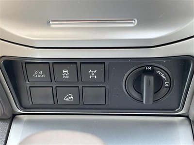2023 Toyota LAND CRUISER PRADO thumbnail 38