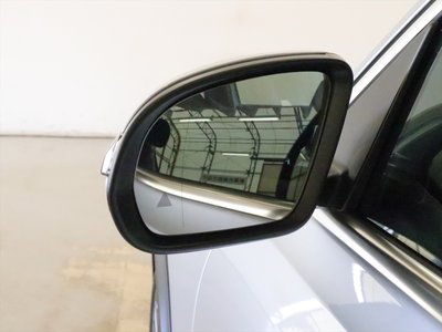 MERCEDES-BENZ GLB - 6