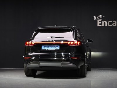 AUDI Q6 E-TRON - 3