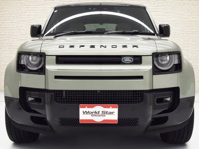 LAND ROVER DEFENDER - 7