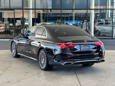 MERCEDES-BENZ E-CLASS - 3