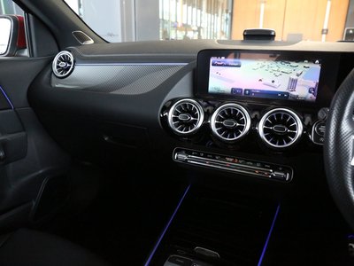 2025 Mercedes-BENZ GLA thumbnail 26