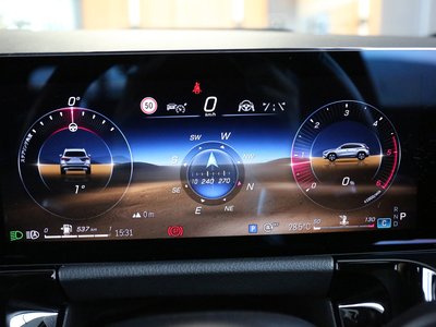 2025 Mercedes-BENZ GLA thumbnail 20