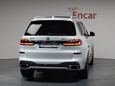 BMW X7 - 4