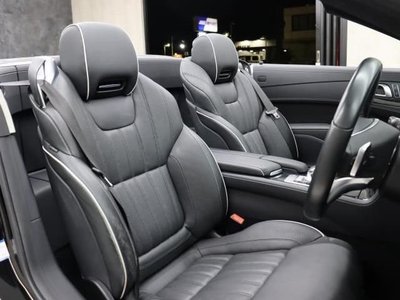 MERCEDES-BENZ SL - 8