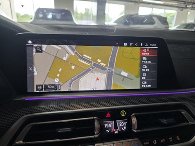 2021 BMW X5 — миниатюра 13