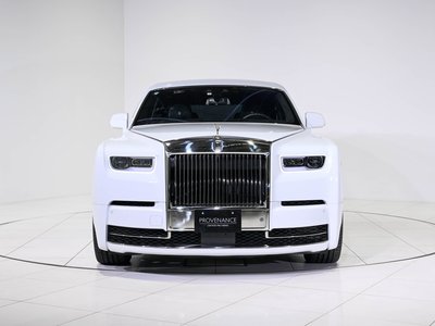 ROLLS-ROYCE PHANTOM - 2