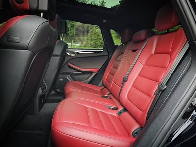 2022 Porsche MACAN — миниатюра 17