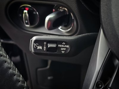 2022 Porsche MACAN — миниатюра 13