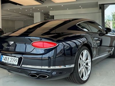 BENTLEY CONTINENTAL - 2