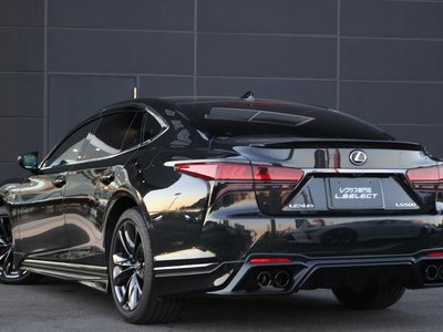 2021 Lexus LS photo 9