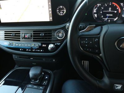 2021 Lexus LS photo 37