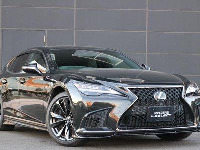 2021 Lexus LS photo 7