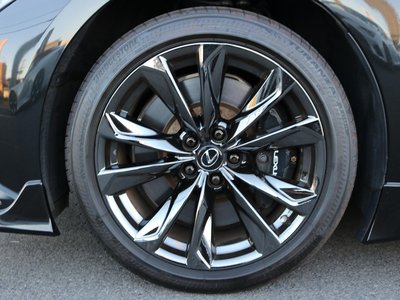 2021 Lexus LS photo 41